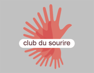 Logo club du sourire (fond gris c1c1c1)